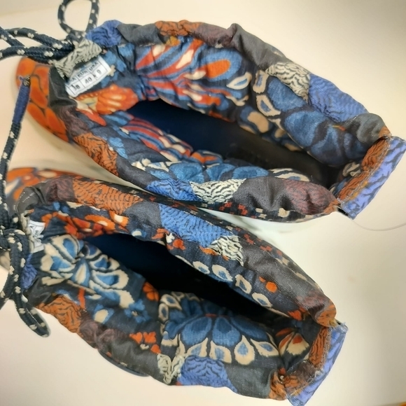 FARM RIO Lug Sole Puffer Bootie Pineapple Flower Women's 9 Chunky Floral Quilted - Picture 10 of 16